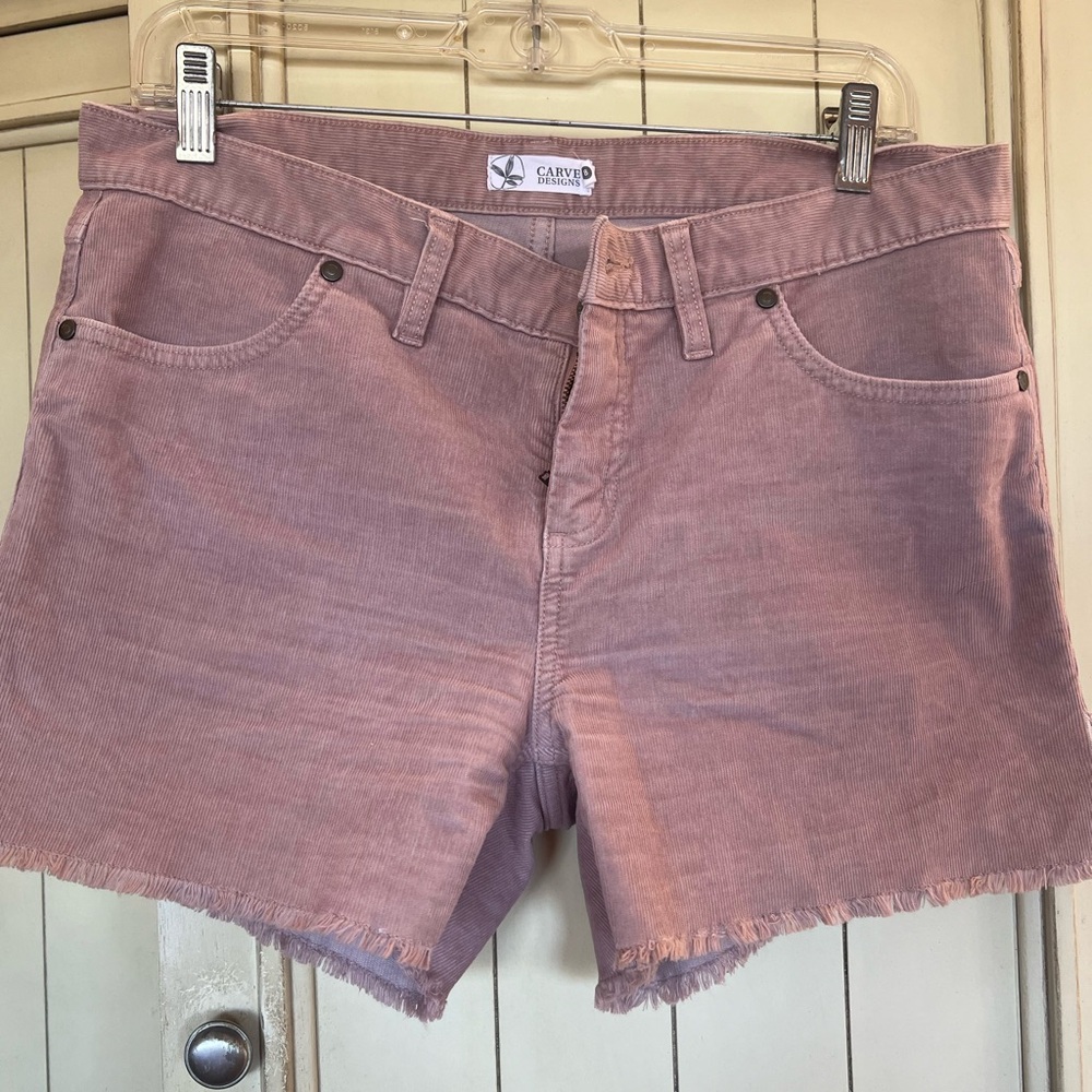 Carve Designs Corduroy Shorts Size 8 lilac/lavender/rose color